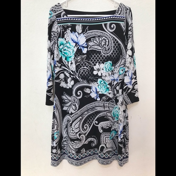 White House Black Market Dresses & Skirts - White House Black Market Dress XL